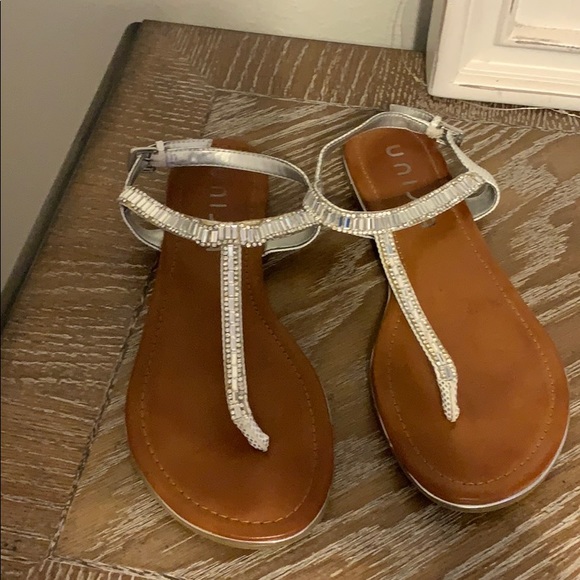 Barley worn sparkly sandals - Picture 1 of 1